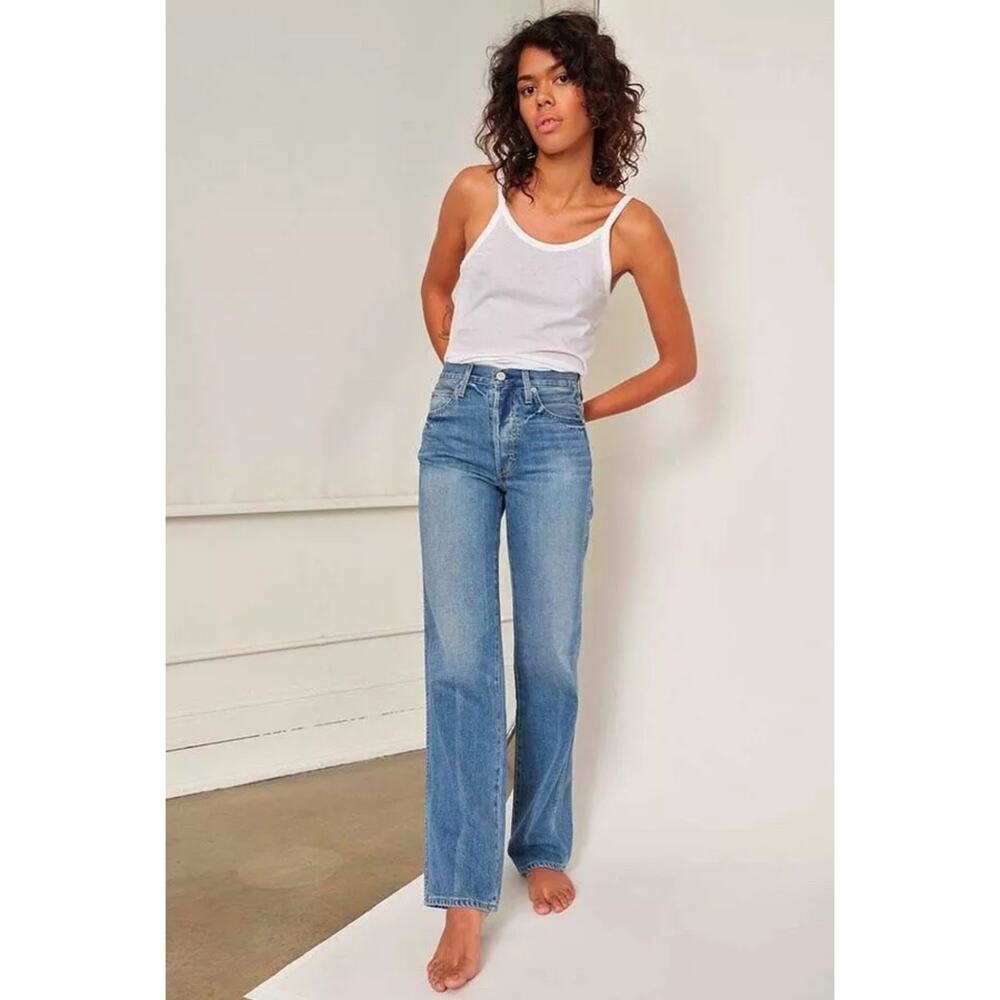 AMO Cora Crescent High Rise Straight Leg Button Fly Jeans Size 28